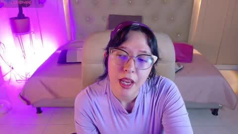 Chloe rosse online show from 09/12/25, 01:28