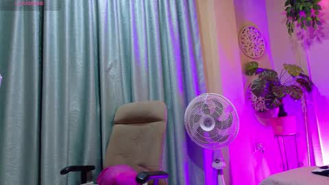 Chloe rosse online show from 10/13/25, 01:05