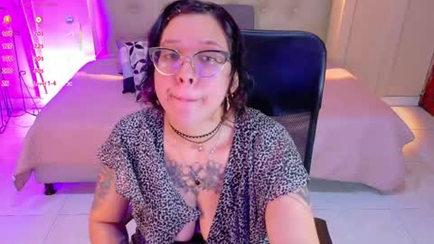 Chloe rosse online show from 05/26/26, 01:12