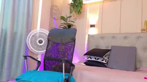Chloe rosse online show from 07/19/26, 01:04