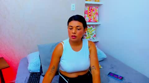 Chloe  online show from 07/25/26, 06:05