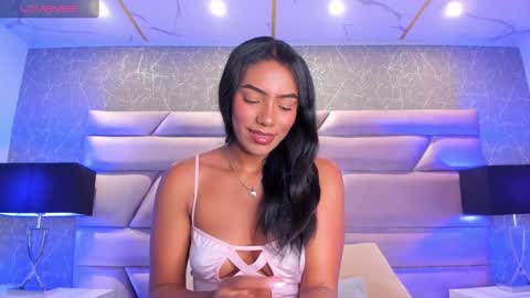 CHLOE  online show from 02/24/25, 08:14