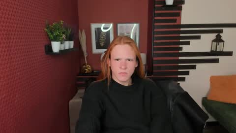 Chloe online show from 10/16/25, 10:27