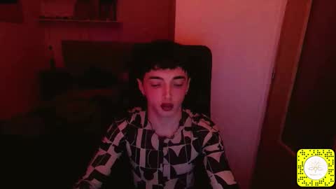 Snapshot of chloevenommm chatting on 02/19/26, 11:06 chloevenommm online show from 02/19/26, 11:06
