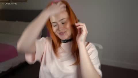 Snapshot of chloewildd chatting on 06/08/26, 03:45 Chloe online show from 06/08/26, 03:45