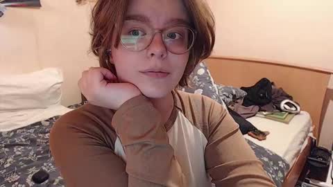 Snapshot of chmiri chatting on 09/26/25, 11:47 chmiri online show from 09/26/25, 11:47