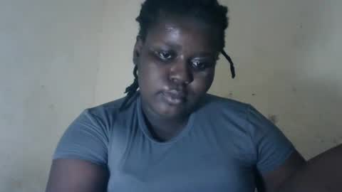 Paula online show from 11/28/25, 07:44