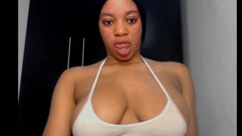 ESTHER online show from 12/08/24, 08:51