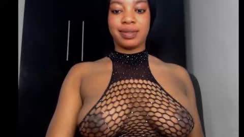 ESTHER online show from 12/10/24, 08:40