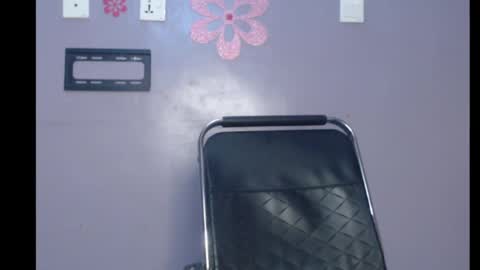 ESTHER online show from 02/18/25, 04:37