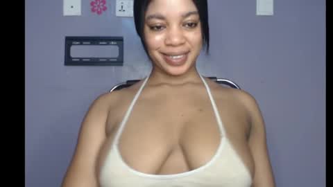 ESTHER online show from 02/19/25, 07:50