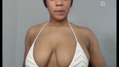 ESTHER online show from 09/16/25, 09:43