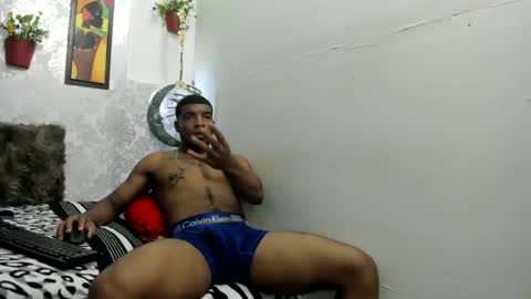 Choco online show from 10/21/25, 04:13