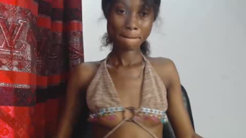 choco_petitqueen online show from 12/29/24, 03:03