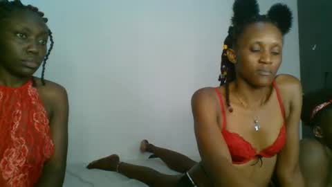 chocobear22 online show from 11/03/25, 05:09