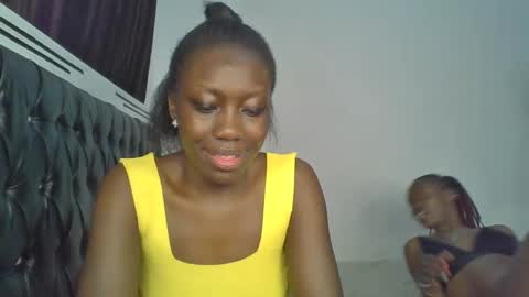 chocobear22 online show from 11/27/25, 09:33