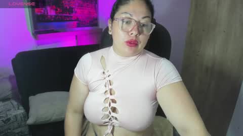 chocobunny_1 online show from 05/16/26, 12:18