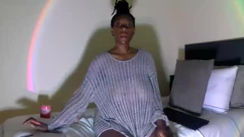 Snapshot of chocolate808 chatting on 11/26/25, 02:45 Exotic Chocolate online show from 11/26/25, 02:45