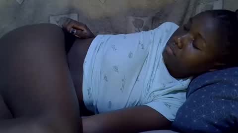 chocolate_baby2 online show from 03/04/25, 05:32