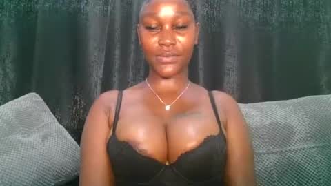 Snapshot of chocolate_divaa chatting on 05/16/26, 06:10 chocolate_divaa online show from 05/16/26, 06:10
