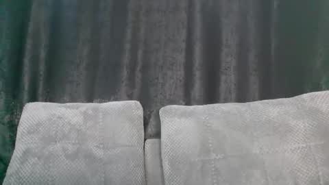 Snapshot of chocolate_divaa chatting on 05/19/26, 12:00 chocolate_divaa online show from 05/19/26, 12:00