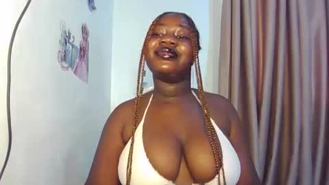 chocolateassgirl61 online show from 01/13/26, 07:35