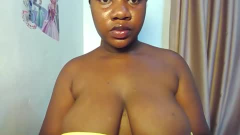 chocolateassgirl61 online show from 01/15/26, 09:18