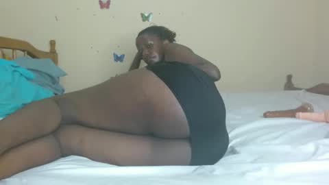 chocolatebony_ online show from 02/11/25, 07:05
