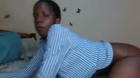 chocolatebony_ online show from 05/27/26, 06:32