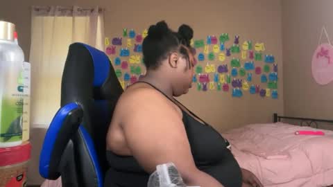 Melina online show from 06/15/26, 08:22