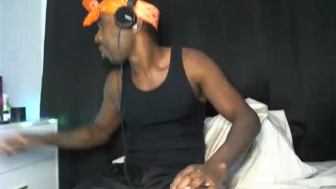 Snapshot of chocolatedolla chatting on 01/15/25, 03:11 chocolatedolla online show from 01/15/25, 03:11