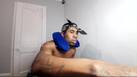 Snapshot of chocolatedolla chatting on 02/21/25, 06:59 chocolatedolla online show from 02/21/25, 06:59