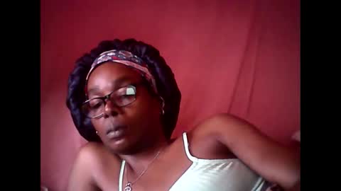 Snapshot of chocolatedrop_ chatting on 02/08/26, 02:31 chocolatedrop_ online show from 02/08/26, 02:31