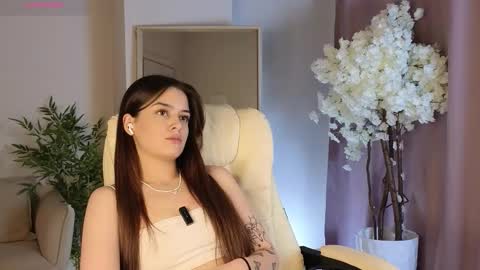 Jane online show from 09/10/25, 12:05