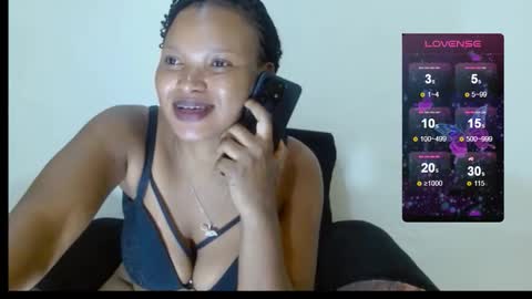 chocolatemilkebony online show from 09/25/25, 07:01