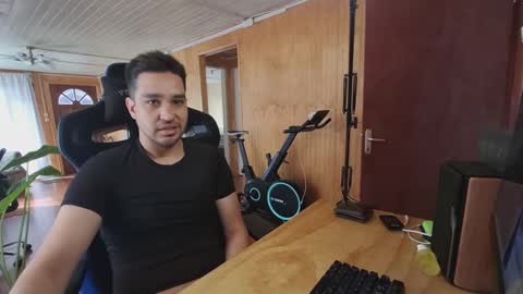 chocomate online show from 10/29/25, 01:35