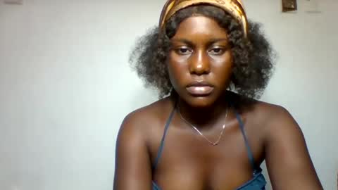 chocoslut20 online show from 01/19/25, 07:36