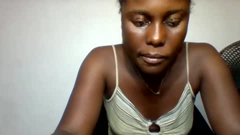 chocoslut20 online show from 01/24/25, 10:32