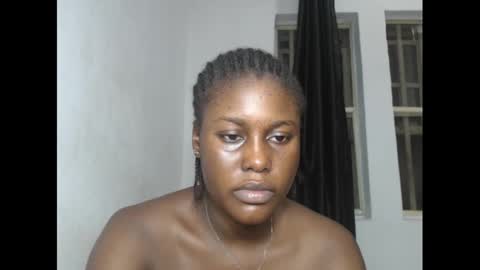 chocoslut20 online show from 02/12/25, 07:45