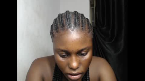 chocoslut20 online show from 02/19/25, 09:03