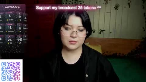 Snapshot of choe_bliss chatting on 10/16/25, 02:45 choe_bliss online show from 10/16/25, 02:45