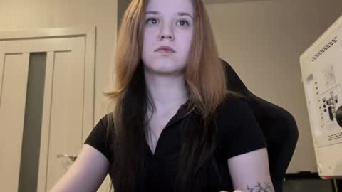 Lissa online show from 05/25/26, 12:05