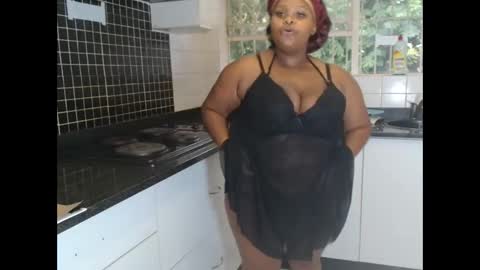 Snapshot of choklitberry chatting on 11/26/25, 05:30 choklitberry online show from 11/26/25, 05:30