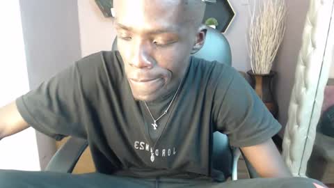 Chombo online show from 12/08/24, 09:52