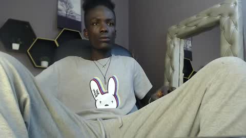 Chombo online show from 12/18/24, 06:57
