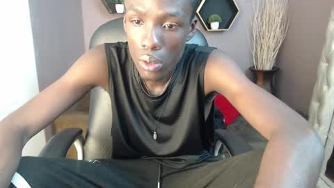 Chombo online show from 01/08/25, 07:45