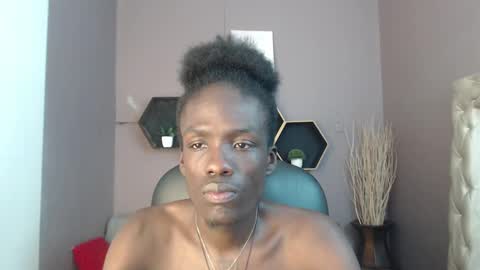 Chombo online show from 01/19/25, 12:06