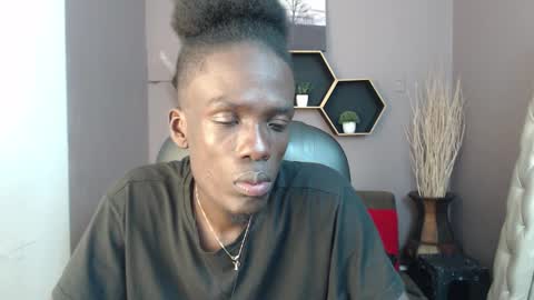 Chombo online show from 02/02/25, 07:14