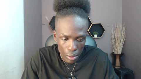 Chombo online show from 02/14/25, 07:12