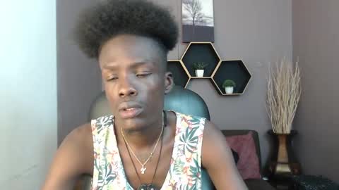Chombo online show from 02/20/25, 07:41